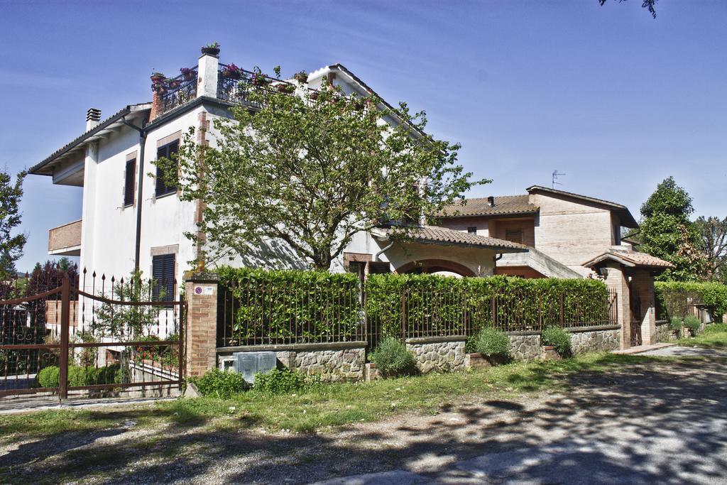 La Casa Di Gigliola Villa Monticiano Exterior photo